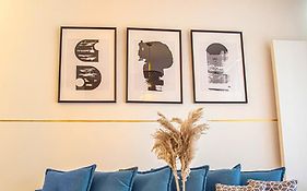 Stylish Getaway In Prime Bratislava Location - By The Danube And Old Town