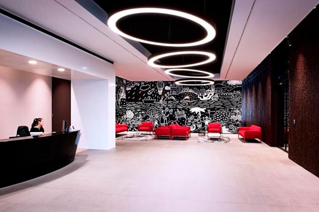 Ferienwohnung Stylish Getaway In Prime Bratislava Location - By The Danube And Old Town Exterior foto