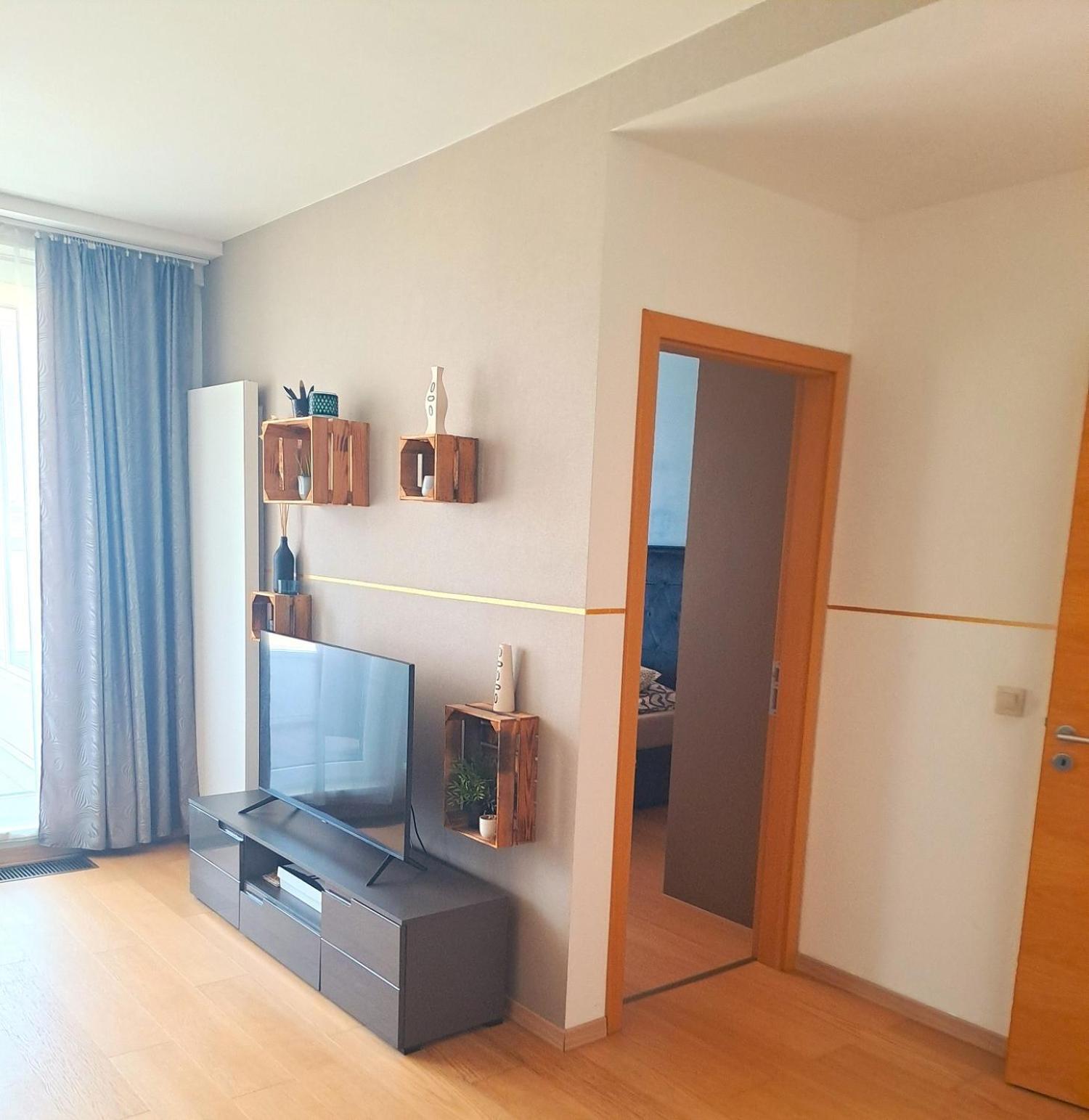Ferienwohnung Stylish Getaway In Prime Bratislava Location - By The Danube And Old Town Exterior foto